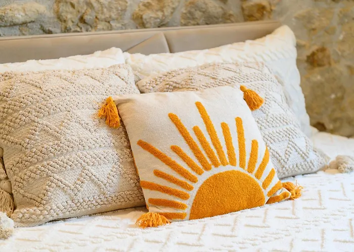 Les Pierres Dorees - Moderne & Confort *