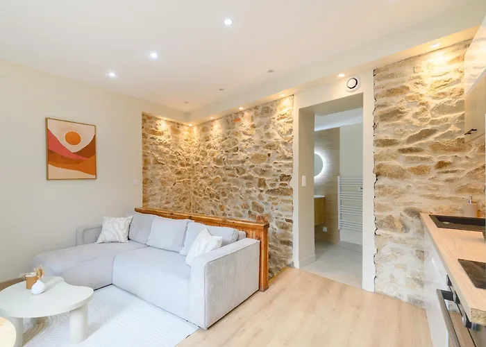 Appartement Les Pierres Dorees - Moderne & Confort